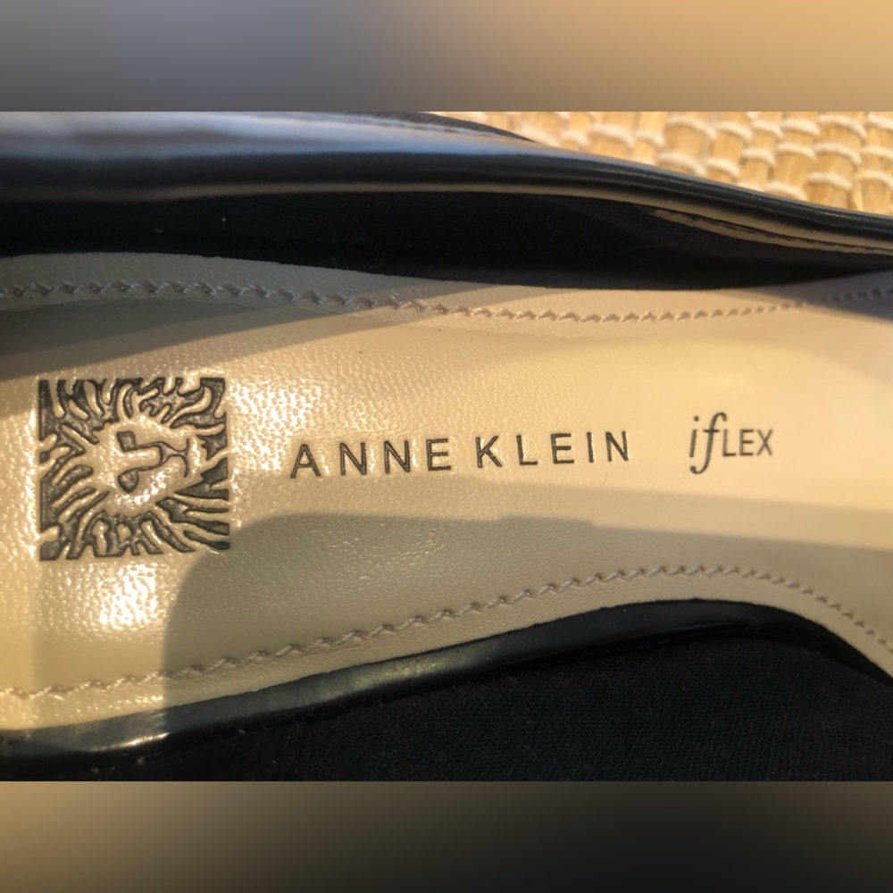 NWOT ANNE KLEIN I-FLEX kitten heels sz 6.5 - Picture 4 of 6